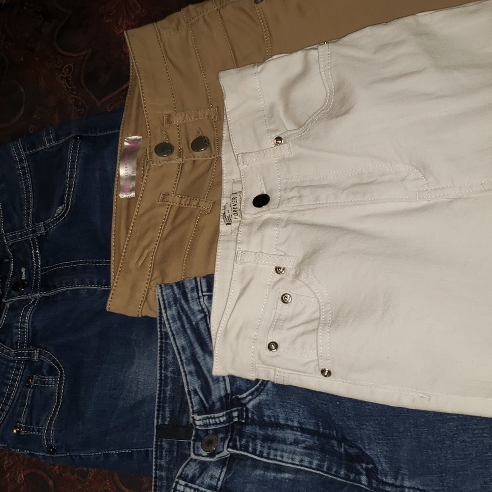 Assortment of like new skinny jeans